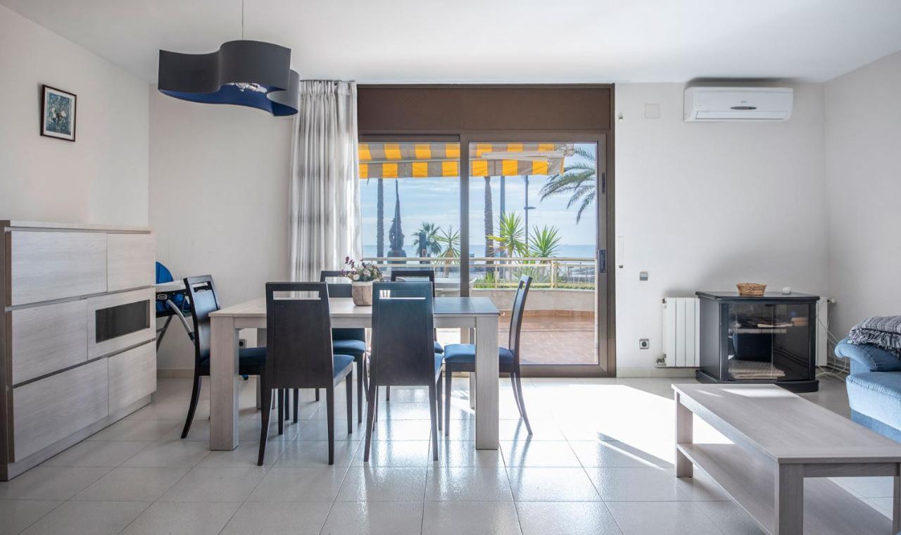 R113 Beachfront Apartment Romeu Calafell Exterior photo